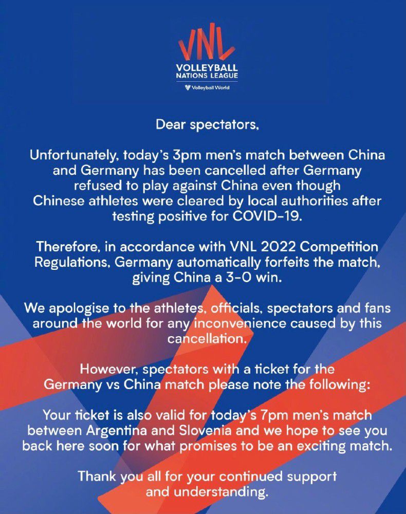 好戏开锣，小人物们各怀心思，以不同姿态面对错综复杂的人际关系，爱恨已经沸腾，即将喷薄而出！“虎言虎语”暗藏人物命运东北小城闹剧不断此次曝光的态度版海报，尽显鹤岗“猛虎团”众人物的生活底色